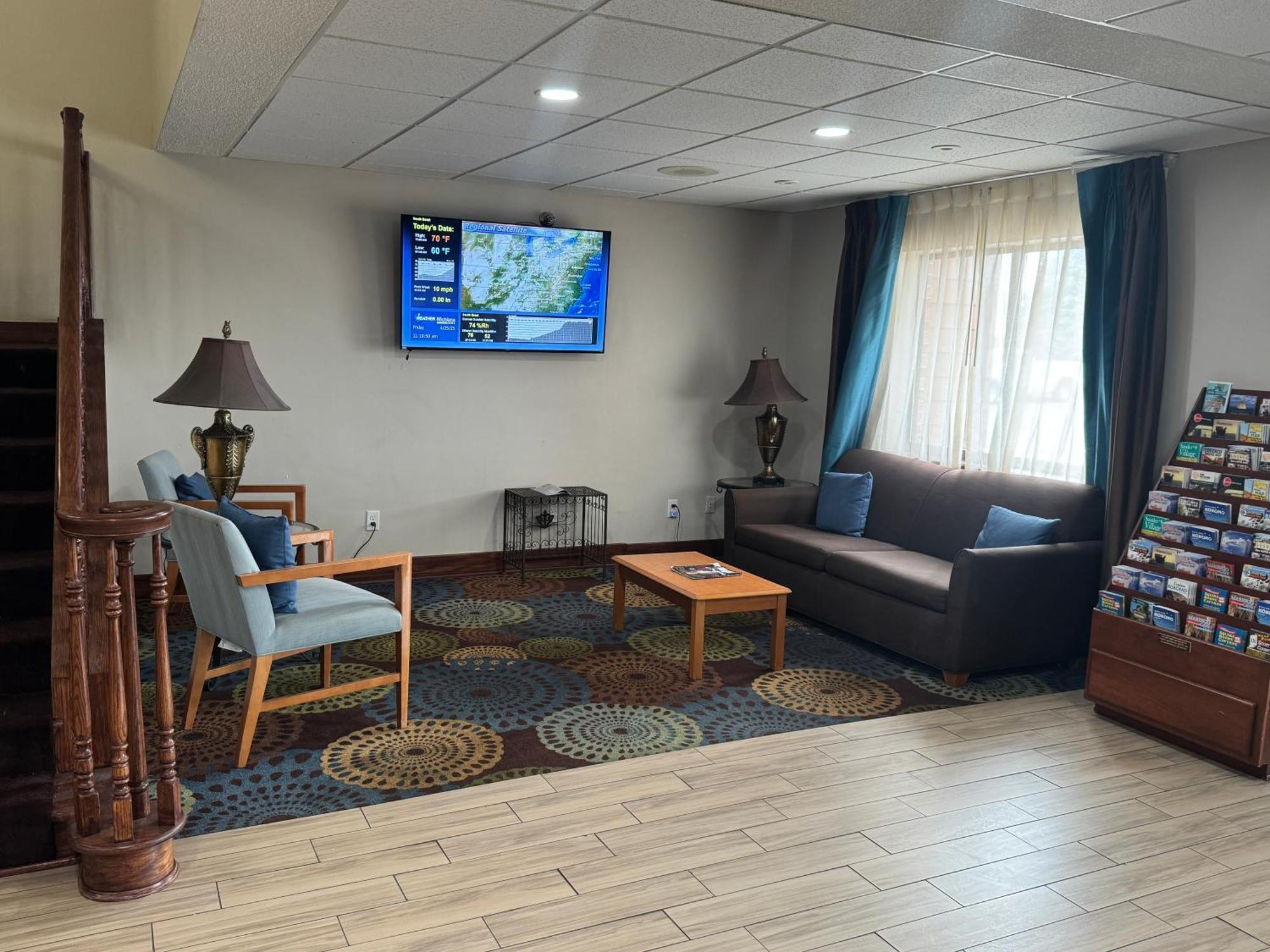Baymont By Wyndham Mishawaka South Bend Area Hotel Exterior photo