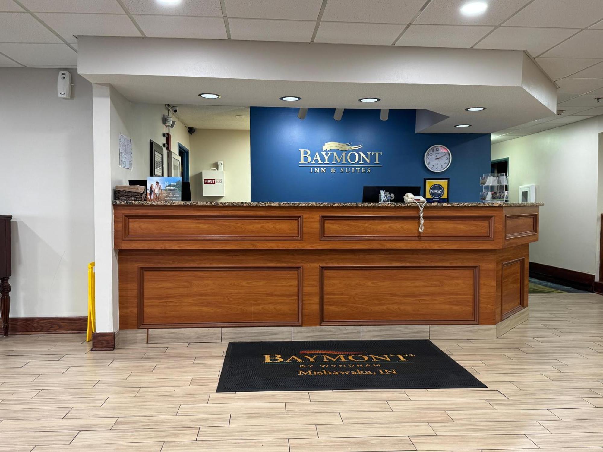 Baymont By Wyndham Mishawaka South Bend Area Hotel Exterior photo