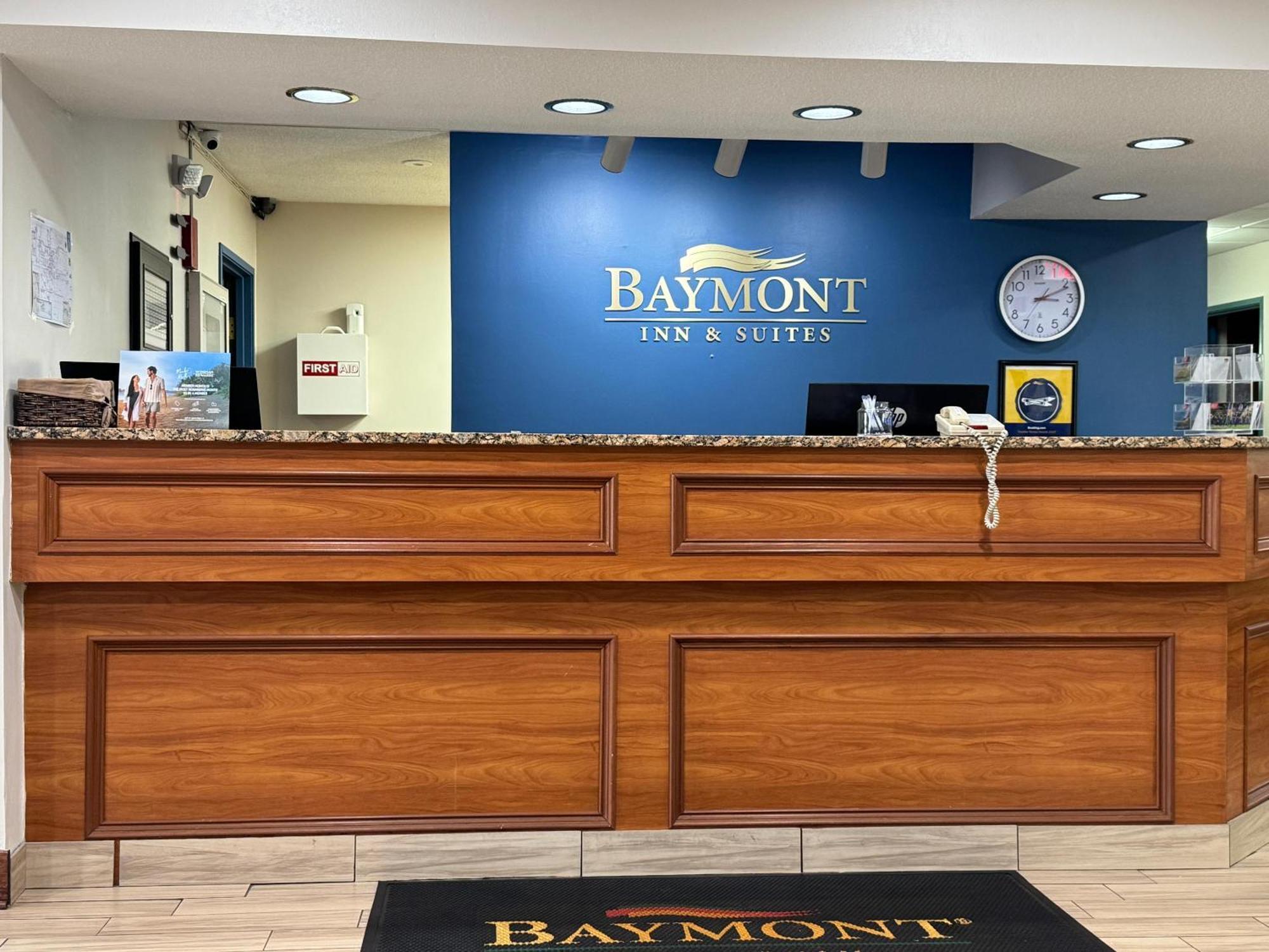 Baymont By Wyndham Mishawaka South Bend Area Hotel Exterior photo